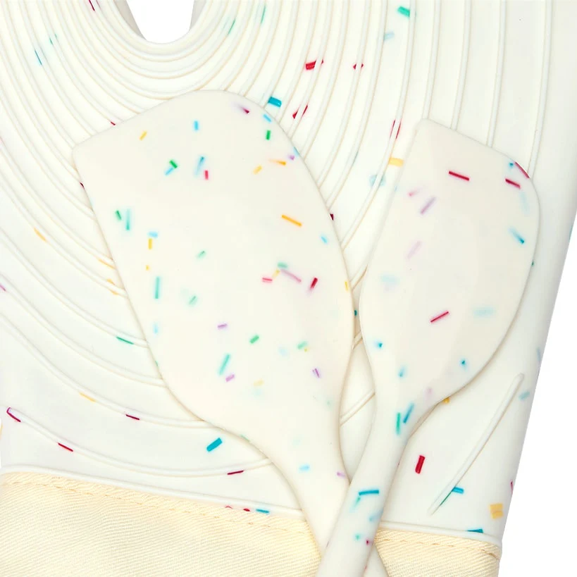 Confetti Baking Gift Set - Oven Mit and Set of 2 Spatulas - Image 2