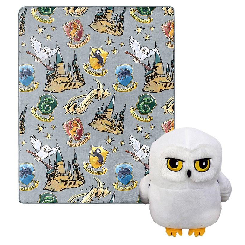 Favorite Character Throw and Hugger Set - Image 2