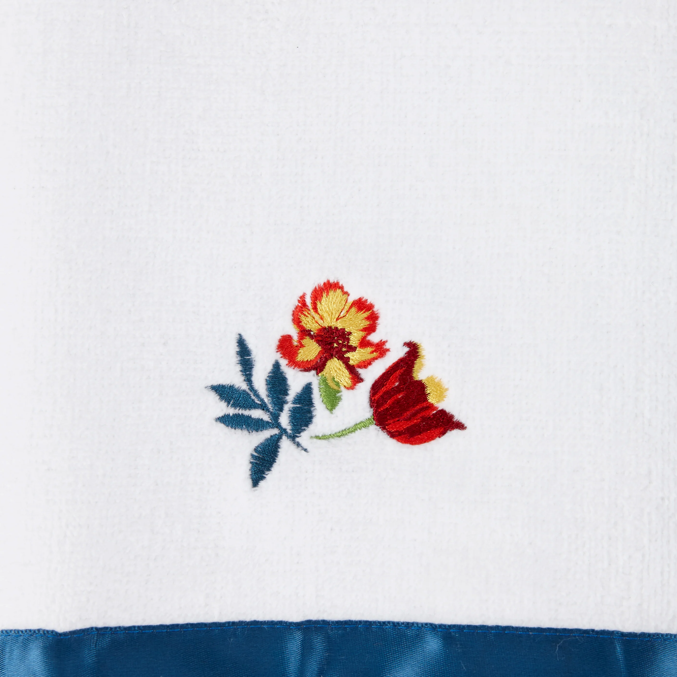 Garden Delight Bathroom Collection - Image 10