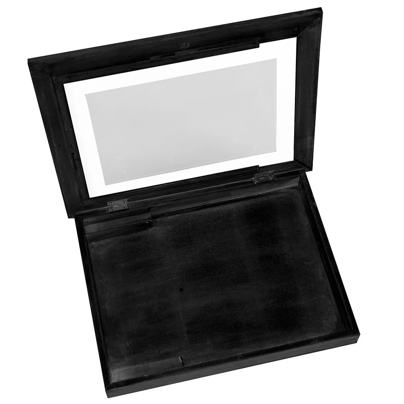 Interchangeable Artwork Frame With Storage - Image 4