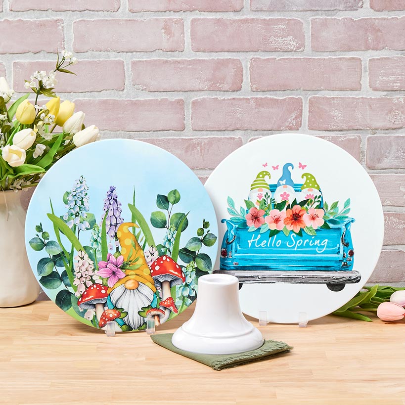 Interchangeable Cupcake or Cake Display Stand with Festive Prints - Image 6
