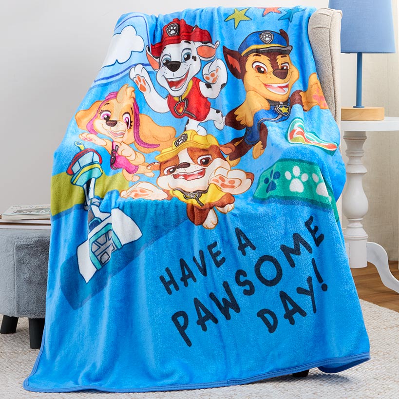 Kids' Popular Character Silk Touch Throw 46" x 60" - Image 4