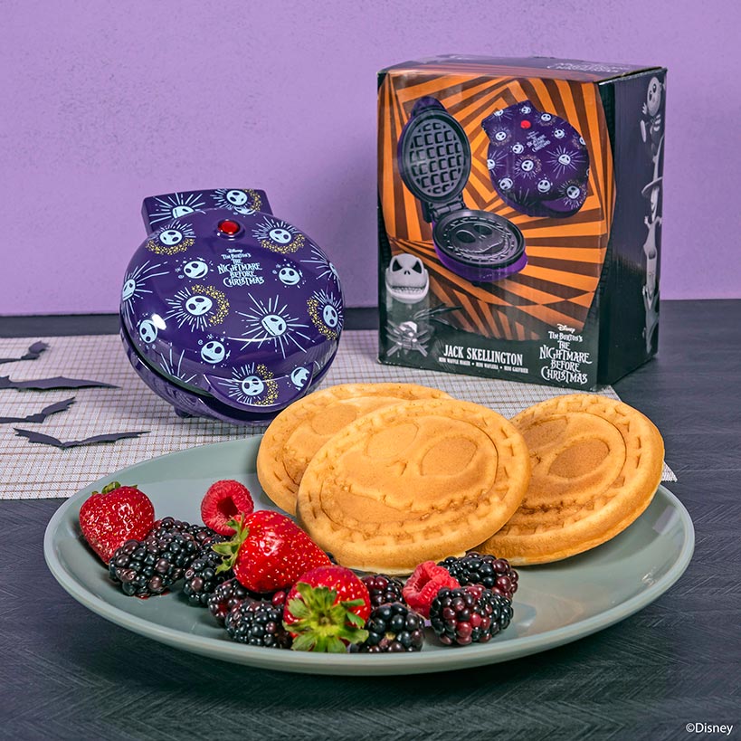 Licensed Mini Waffle Makers - Image 10