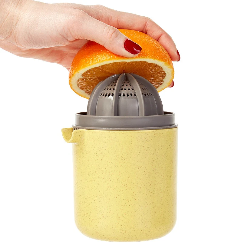 Manual Citrus Fruit Juicer with Storage Container - Image 2