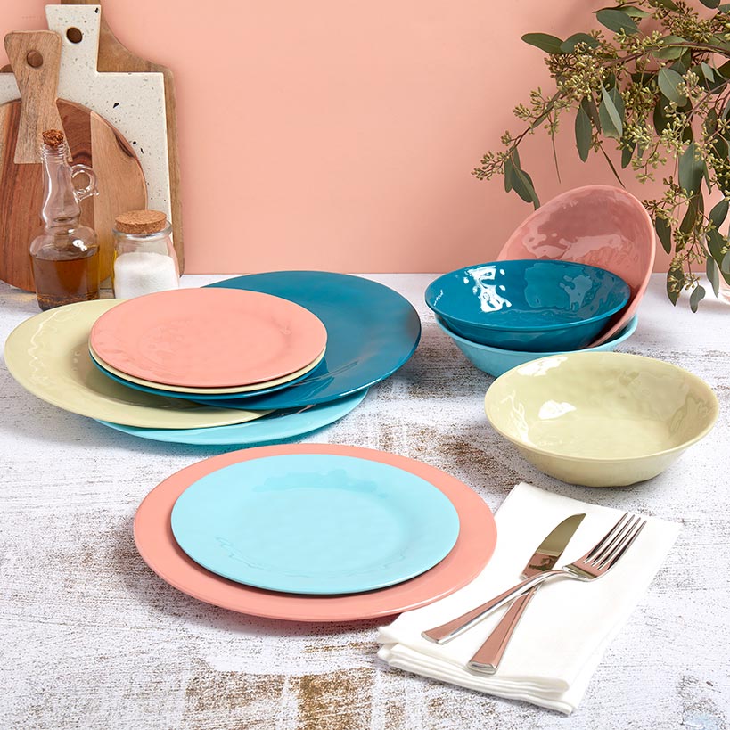 Melamine Dinnerware Service for 4 Set Vibrant Colors 12pc Set - Image 6