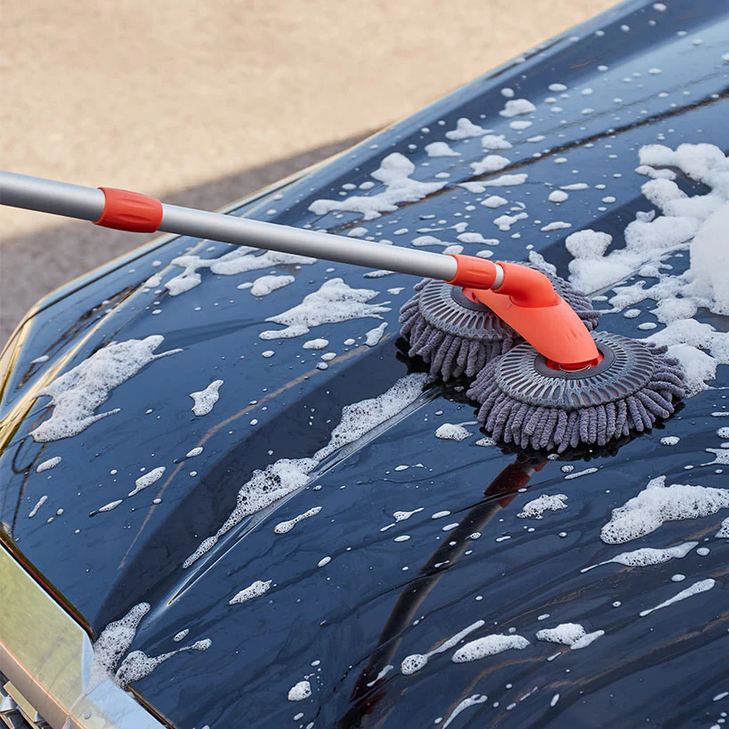 Microfiber Car Cleaning Brush with Double Mop, Extends 44" Long - Image 5
