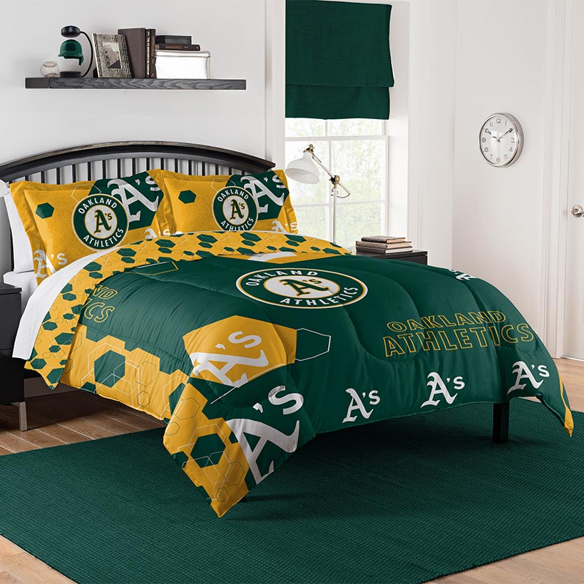MLB™ Hexagon Twin Comforter Set - Image 30