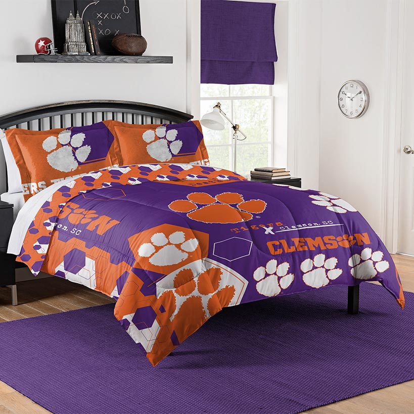 NCAA Hexagon Comforter Set - Image 54