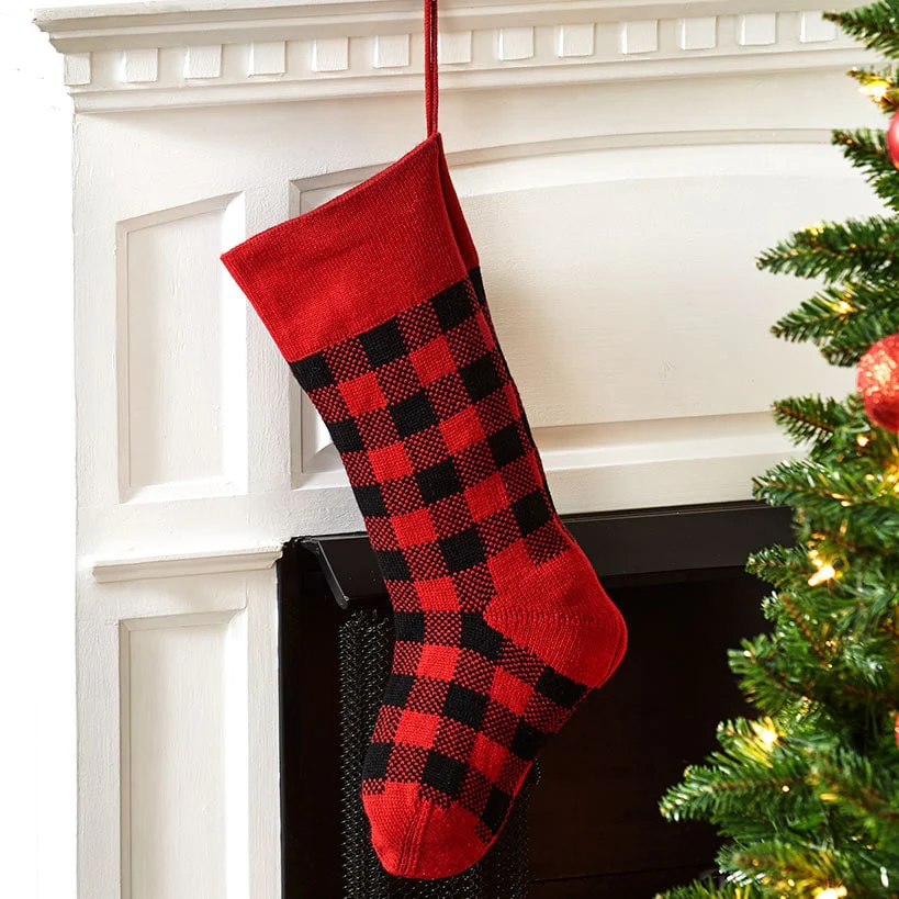 Plaid Holiday Decor - Image 12