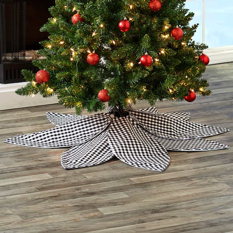 Plaid Holiday Decor - Image 19