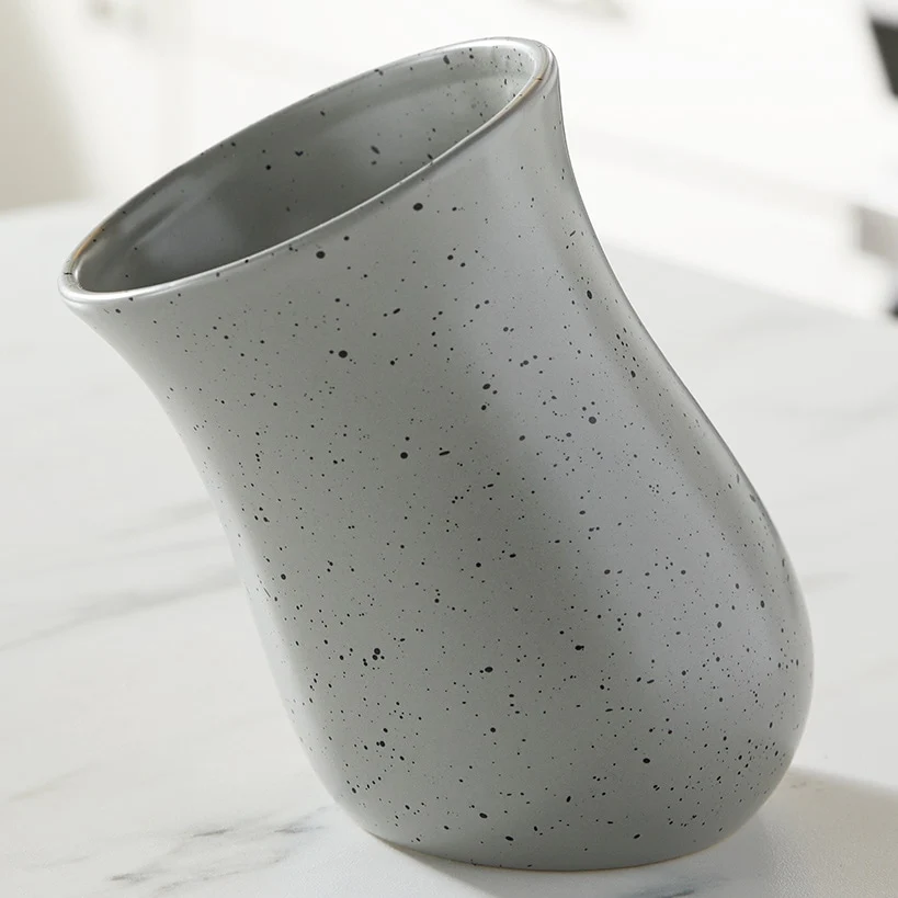 Tilted Utensil Crock - Image 4